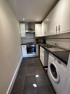 2 bedroom apartment to rent, West Graham Street, Garnethill