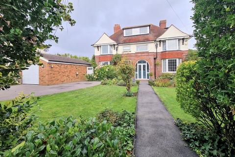 5 bedroom detached house for sale, Grove Road, Lee-On-The-Solent