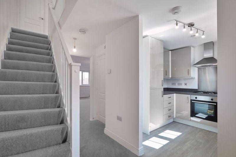 Great Oldbury Drive, Stonehouse 2 bed property £102,000