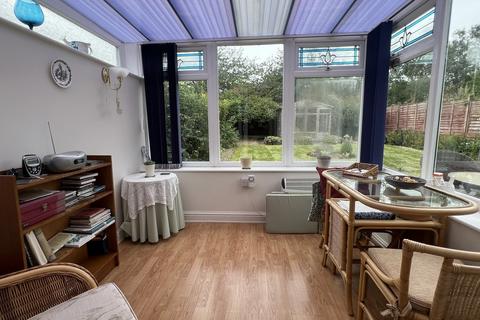 2 bedroom semi-detached bungalow for sale - Foxglove Avenue, Melton Mowbray