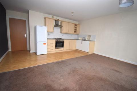 2 bedroom apartment to rent, Pendle Court, Leigh