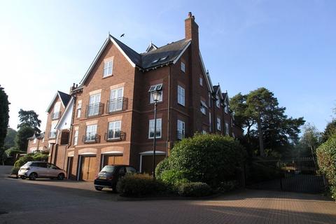 2 bedroom apartment for sale, Comber Grove, Nr Stourbridge DY7