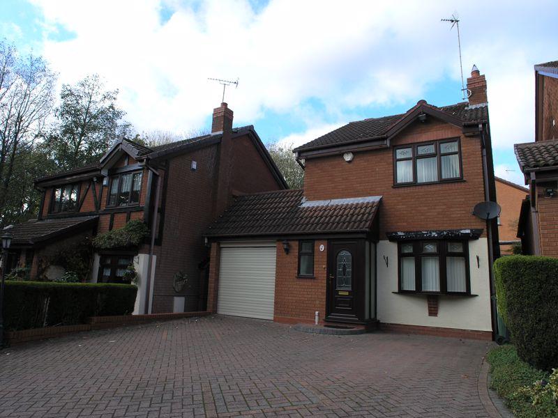 Elgar Crescent, Brierley Hill DY5 3 bed detached house £1,150 pcm (£