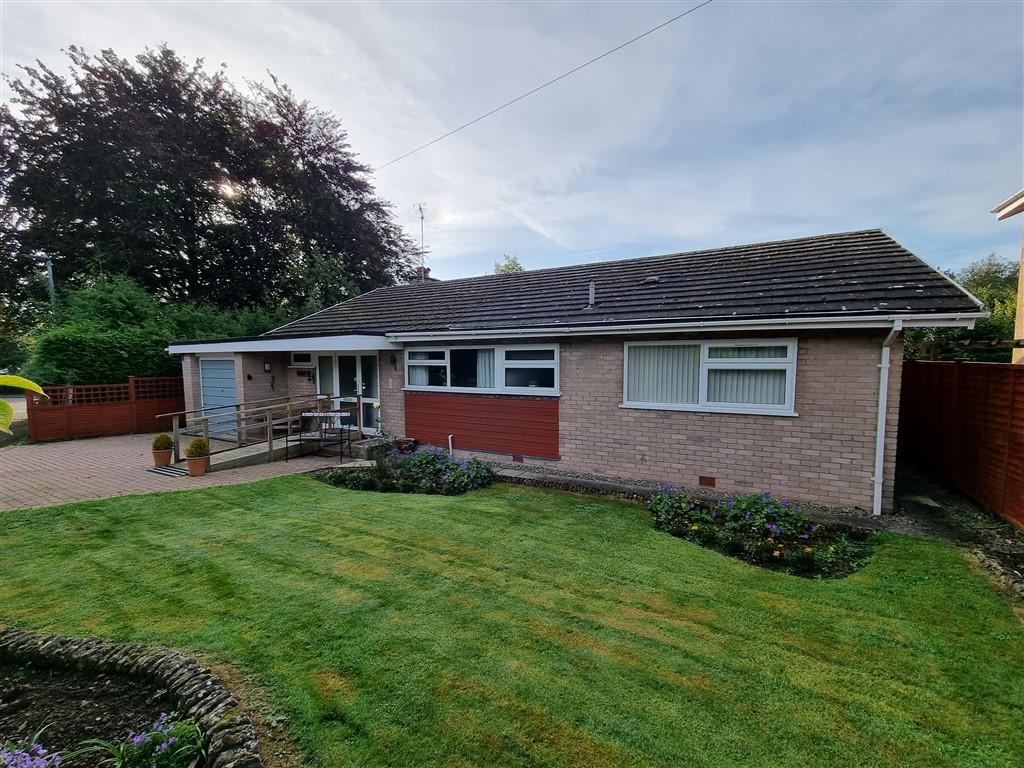 Townsend Park, Luston, Leominster, Herefordshire, HR6 0DZ 3 bed