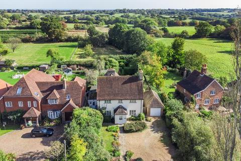 4 bedroom detached house for sale, Smallhythe Road, Tenterden, Kent, TN30 7LU