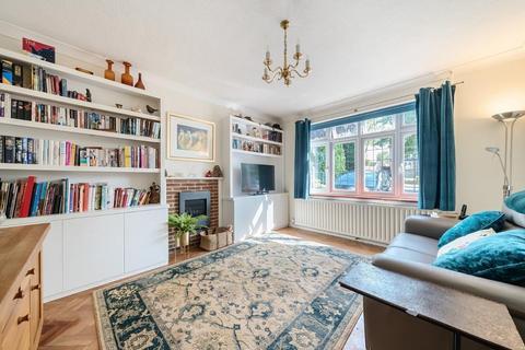 12 Glebe Hyrst, South Croydon, CR2 9JE