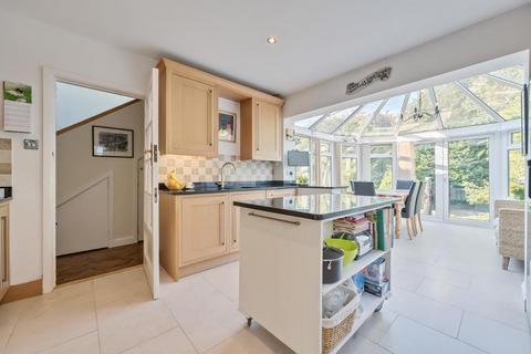 12 Glebe Hyrst, South Croydon, CR2 9JE