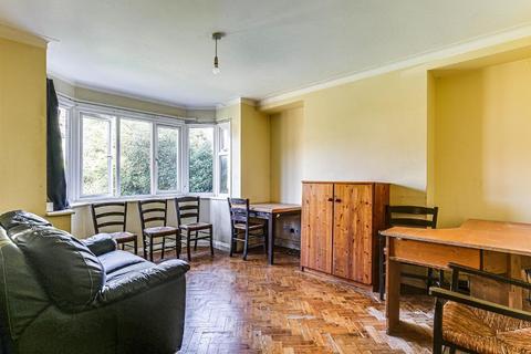 109 Brian Avenue, South Croydon, CR2 9NJ