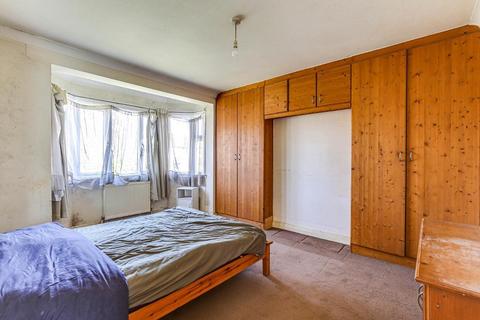 109 Brian Avenue, South Croydon, CR2 9NJ