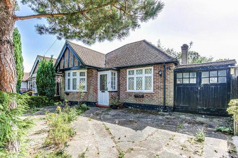 95 Princes Avenue, South Croydon, CR2 9BF