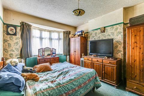 95 Princes Avenue, South Croydon, CR2 9BF