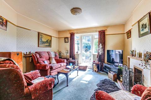 95 Princes Avenue, South Croydon, CR2 9BF