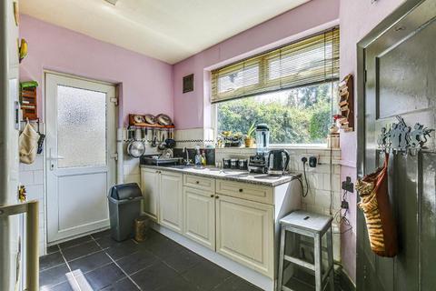 95 Princes Avenue, South Croydon, CR2 9BF