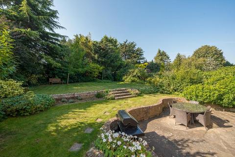 4 Trinity Close, South Croydon, CR2 0EP