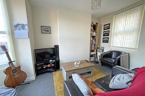 3 bedroom terraced house to rent, Caellepa, Bangor, Gwynedd, LL57