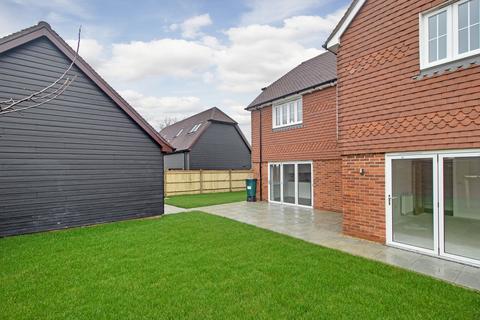 3 bedroom detached house for sale, Plot 05 at Pashley Meadow, 5, Singehurst Farm Close TN5