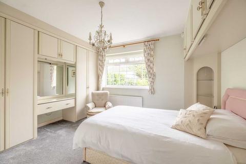 74a Straight Road, Old Windsor, Windsor, SL4 2RX