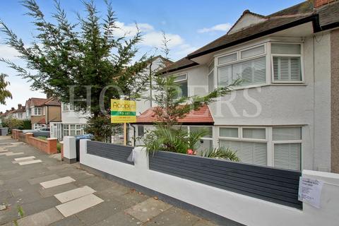 4 bedroom house to rent, Dollis Hill Avenue, London, NW2