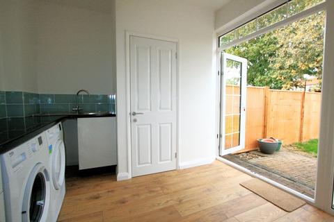 67 Hillcrest Road, Bromley, BR1 4SA