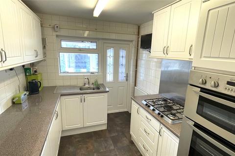 2 bedroom bungalow for sale, Hadfield Road, Stanford-le-Hope, Essex, SS17