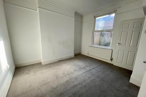 3 bedroom terraced house for sale, George Street, Darlington