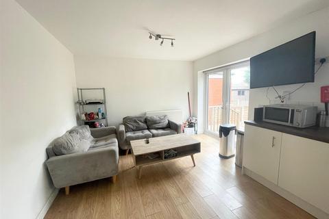 Property for sale, HMO, Middle Street, Beeston, Nottingham, NG9 2AR