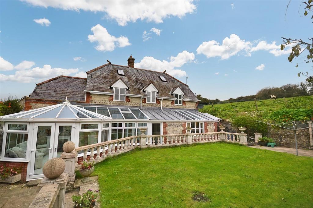 Winterbourne Abbas, Dorchester 3 bed detached house for sale £600,000