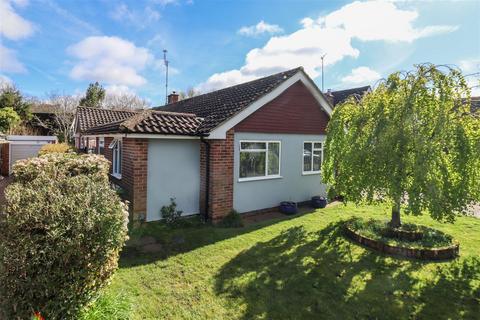 3 bedroom detached bungalow for sale, Osborne Drive, Fleet GU52