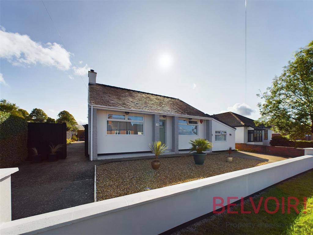 Clifton Grove, Mansfield 3 bed detached bungalow for sale £375,000