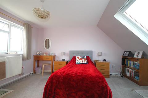 24 Shooting Field, Steyning, BN44 3RQ
