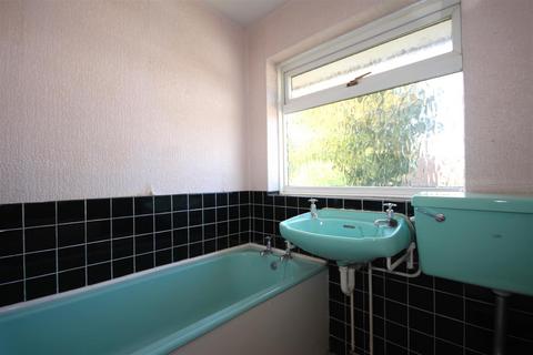 38 School Road, Upper Beeding, Steyning, BN44 3HY