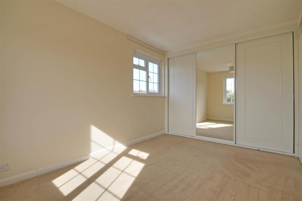 Bedroom 3.jpg
