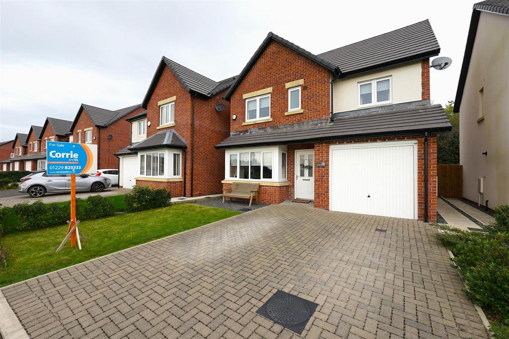 Meadowlands Avenue, BarrowInFurness 4 bed detached house for sale £