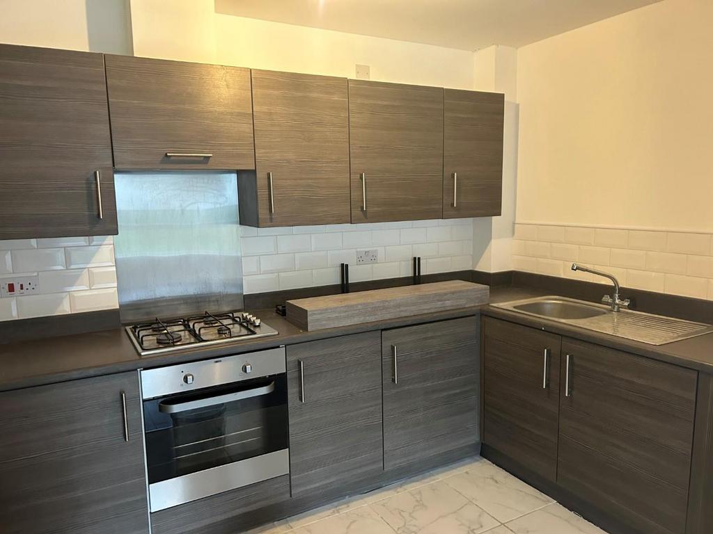 Kitchen 1.jpg