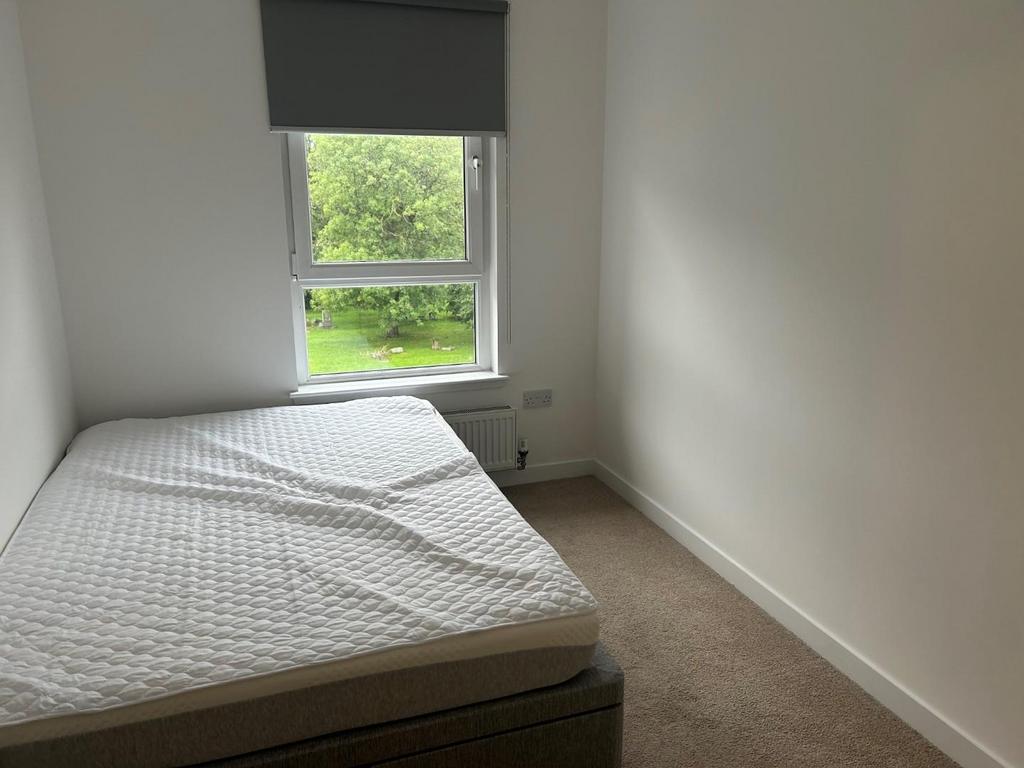 1st bedroom.jpg