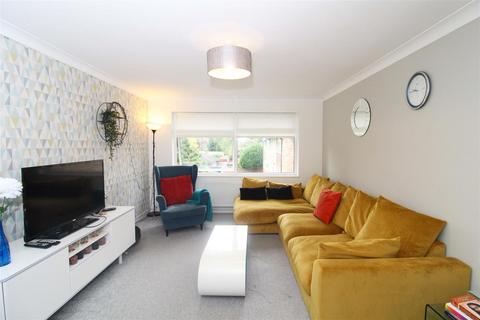 Flat 17, Glyndale Grange Mulgrave Road, Sutton, SM2 6LP
