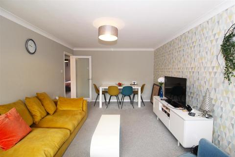 Flat 17, Glyndale Grange Mulgrave Road, Sutton, SM2 6LP