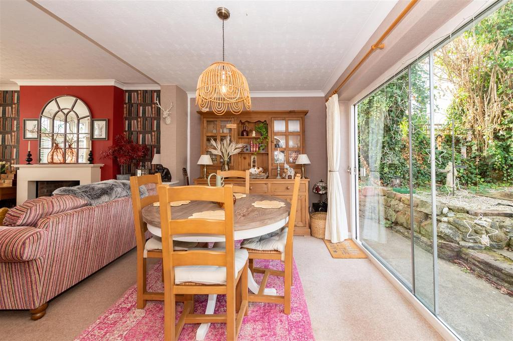16 Wolverley Road - 3 - internal -6.JPG