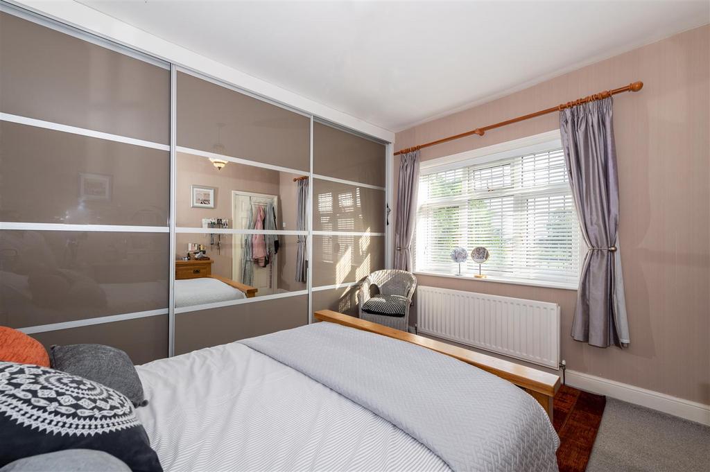 16 Wolverley Road - 3 - internal -12.JPG