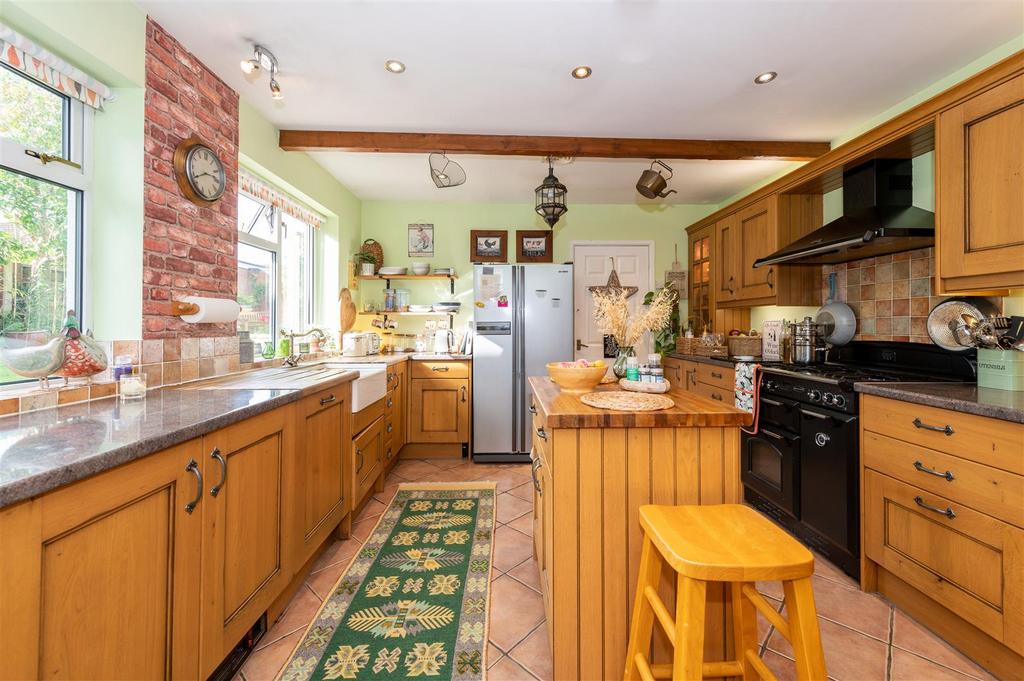 16 Wolverley Road - 3 - internal -4.JPG