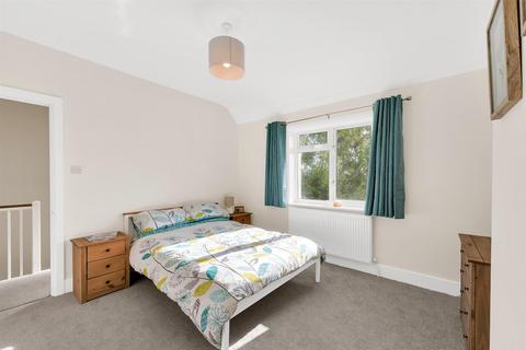 103 Moorside Road, Bromley, BR1 5EP