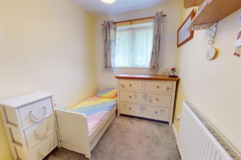 17 Lorton Close, Gravesend, DA12 4EX