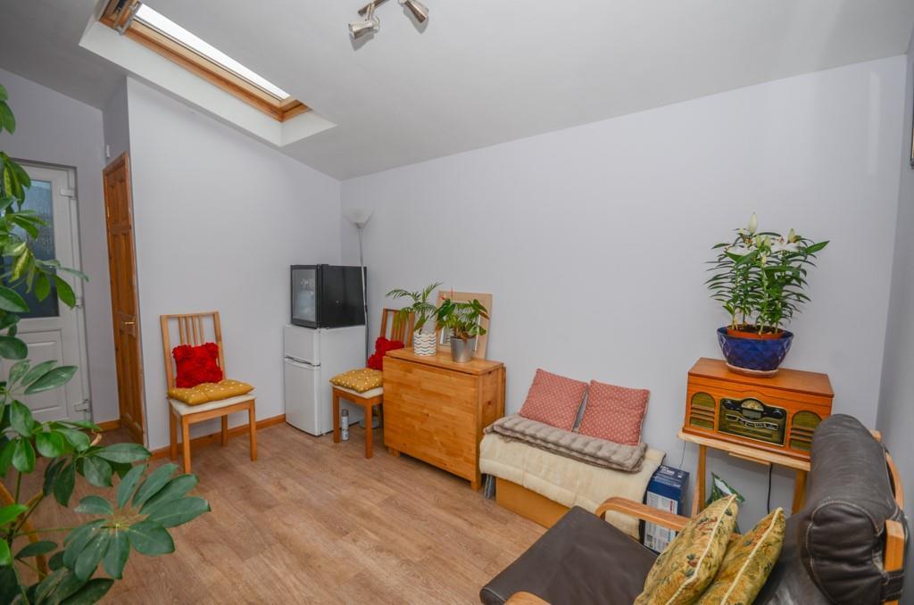 Garden room.jpg