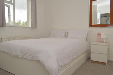 70 Lime Green Road, Oldham, OL8 3PE