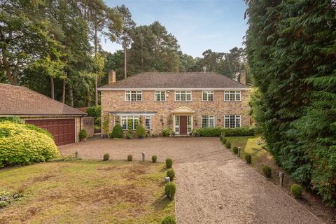 4 bedroom detached house for sale, Woodlands Ride, Ascot
