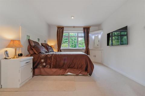 4 bedroom detached house for sale, Woodlands Ride, Ascot