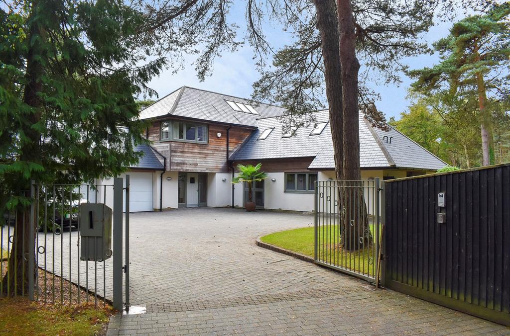 Egmont Drive, Avon Castle, Ringwood, BH24 5 bed detached house for sale