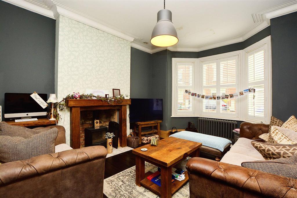Curzon Street, Long Eaton 3 bed semidetached house for sale £359,950