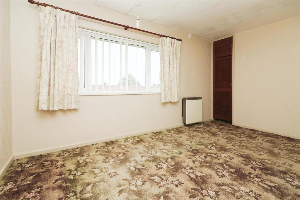 Front bedroom