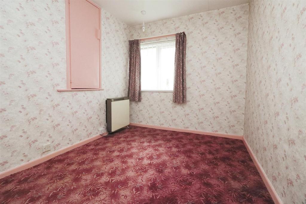 Front bedroom